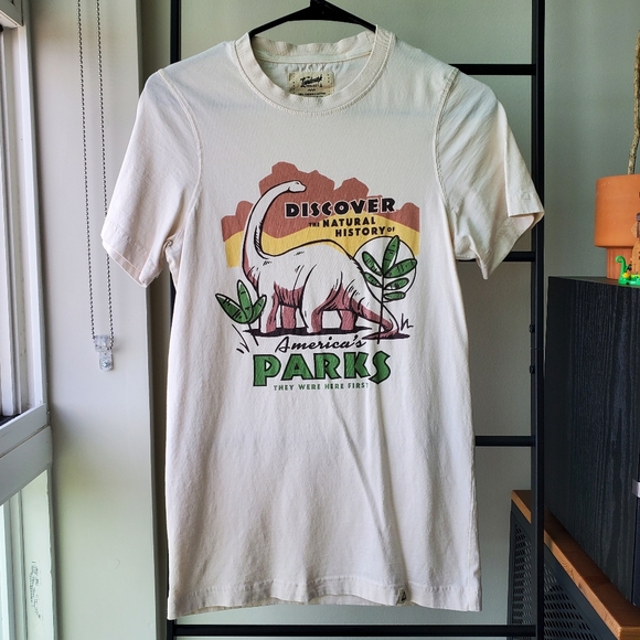 The Landmark Project Natural History Dinosaur Unisex Shirt XS - Picture 2 of 6